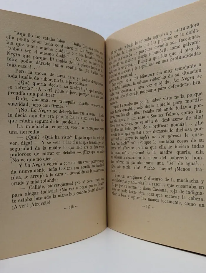 El ingles de los guesos. Англичанин, собирающий кости