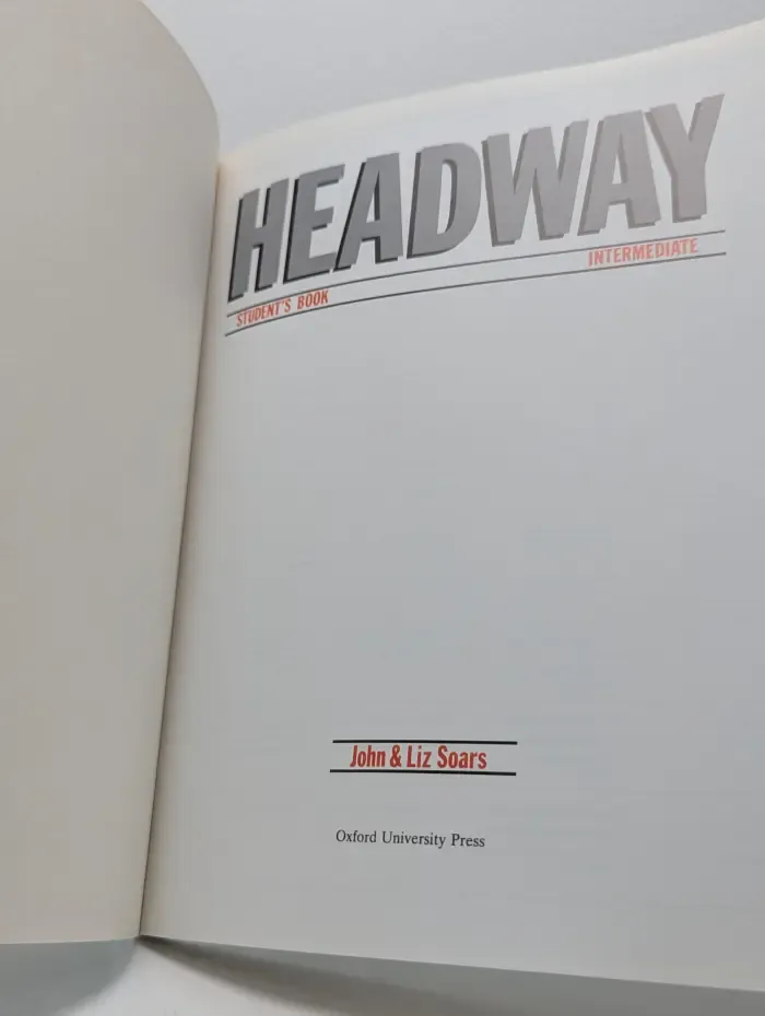 Headway. Student's Book Intermediate