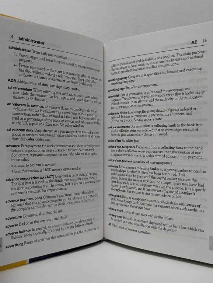 Dictionary of International Banking and Finance Terms. Международные банковские и финансовые термины. Толковый словарь