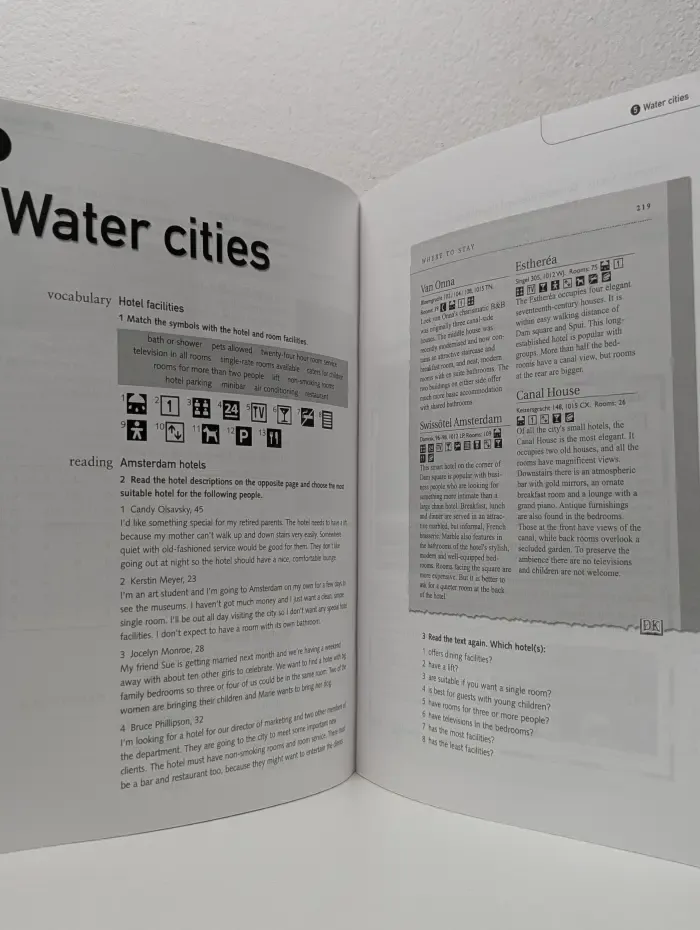 English for International Tourism. Pre-intermediate Students Book. Английский для международного туризма. Учебник для уровня Pre‑Intermediate