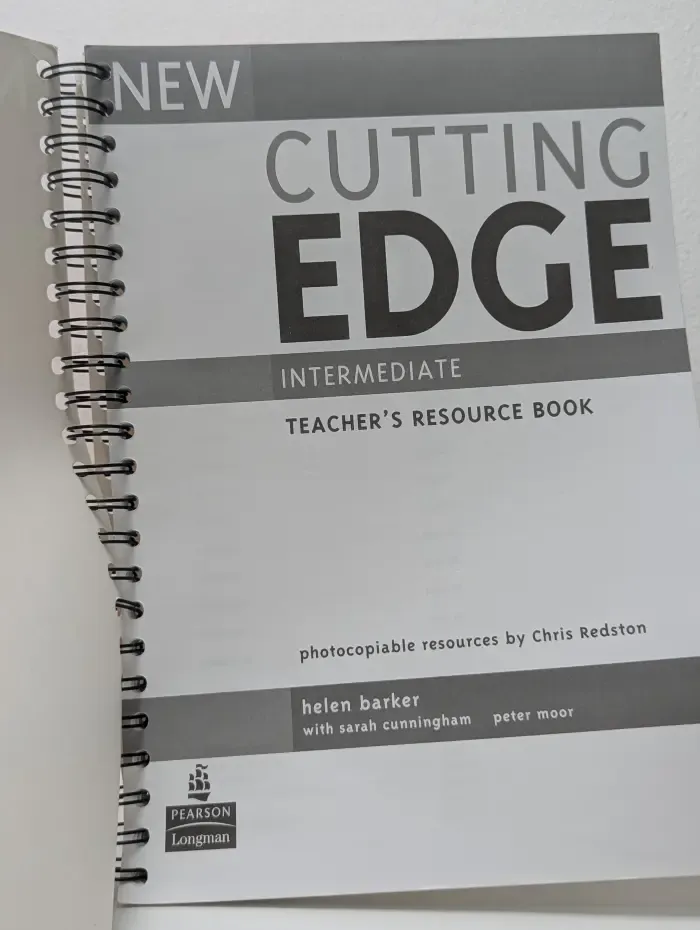 New Cutting Edge Intermediate Teacher's Resource Book