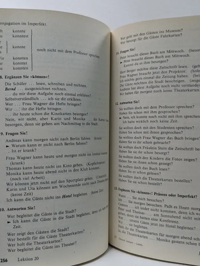 Deutsch intensivDeutsch intensiv. Grundkurs fur Auslander. Интенсивный немецкий. Базовый курс для иностранцев (на немецком языке) | Suhling Anneliese, Reinhardt Edith