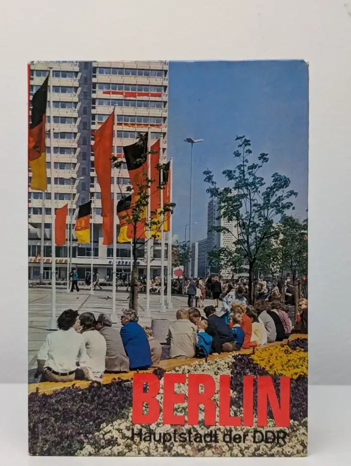 Berlin. Hauptstadt der DDR