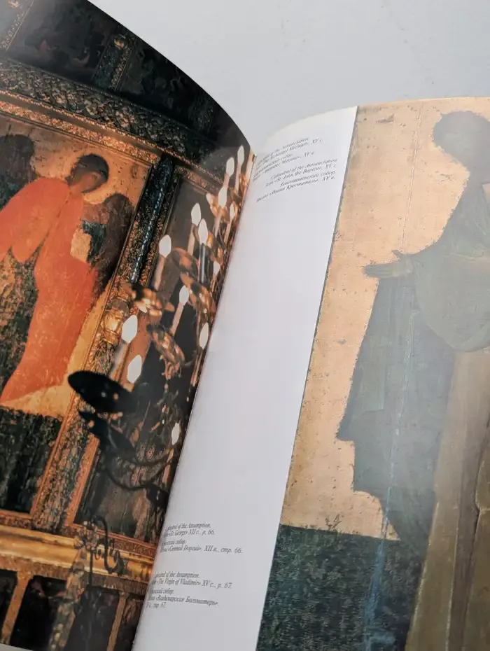 Hotel Savoy. Visitor Guide Book