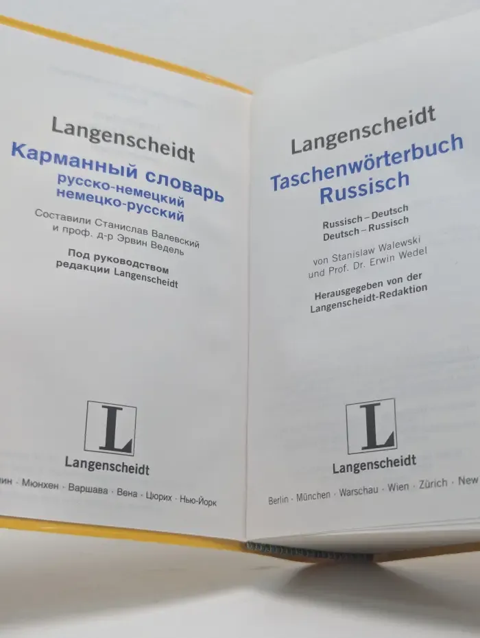 Langenscheidt Taschenworterbuch Russisch