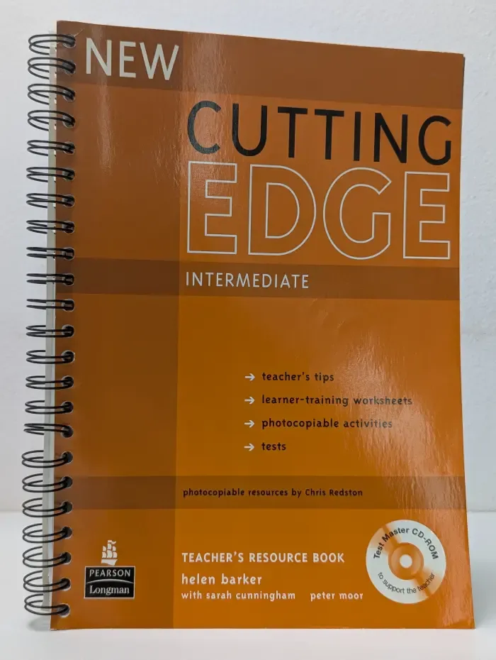 New Cutting Edge Intermediate Teacher's Resource Book
